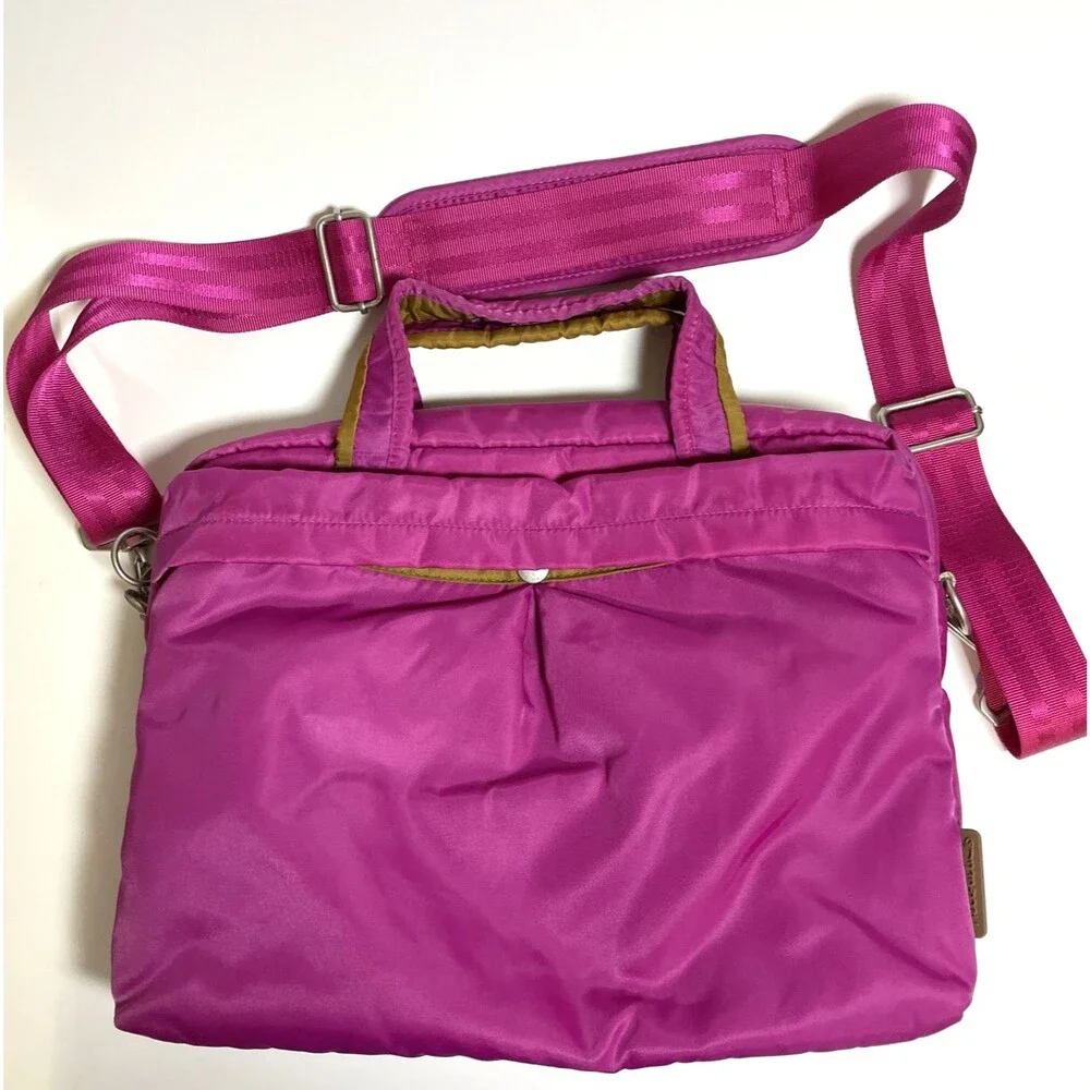 Hellolulu Pink 13 inch Laptop Shoulder / Messenger Bag